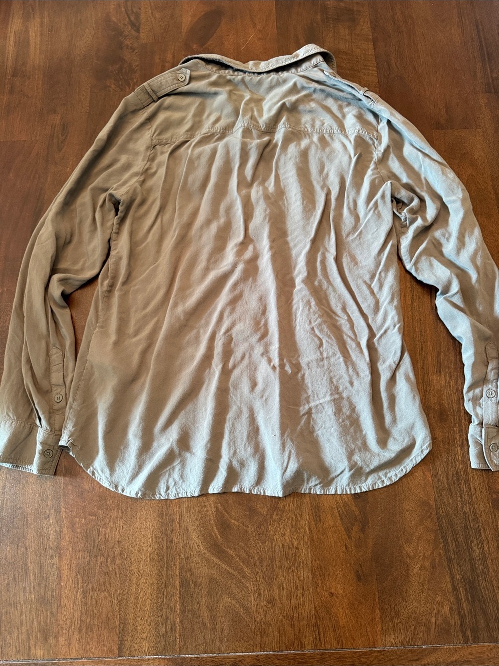 Banana Republic Women's Button-Down Shirt in Grayish Green - Picture 9 of 11